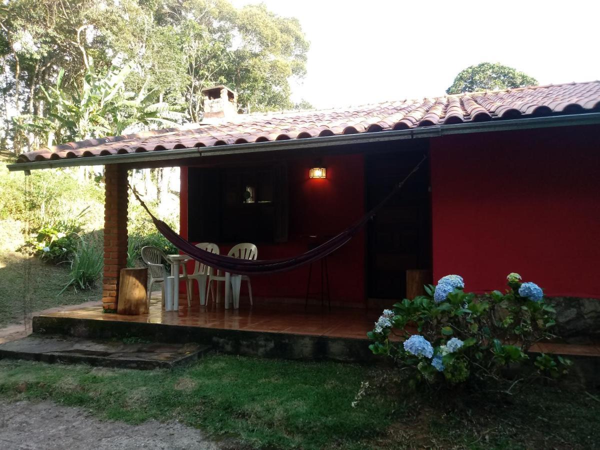 Sitio Das Hortensias Chales Conceição da Ibitipoca Bagian luar foto